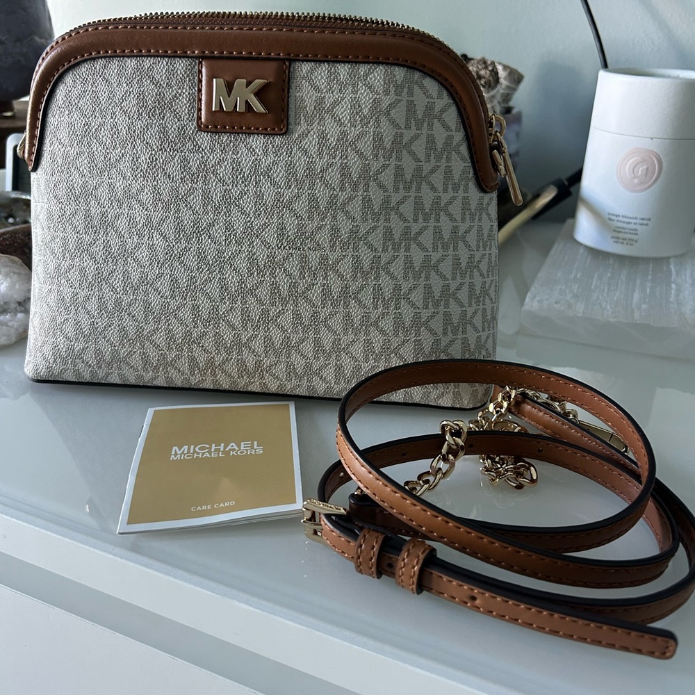 Michael Kors Logo Gold Chain Strap Leather Crossbody Bag Purse